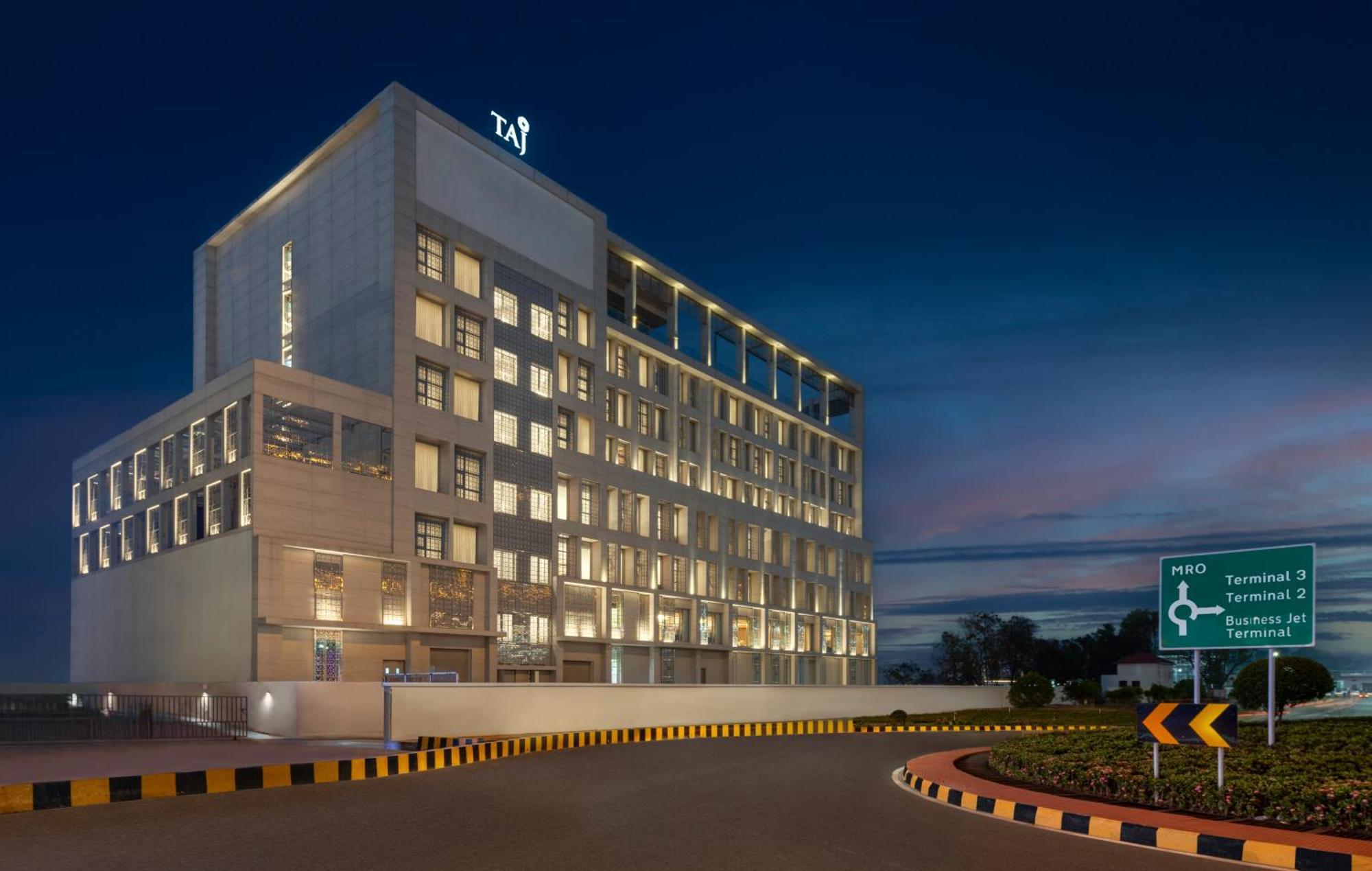 Taj Cochin International Airport, Kerala Hotel Kochi Екстериор снимка